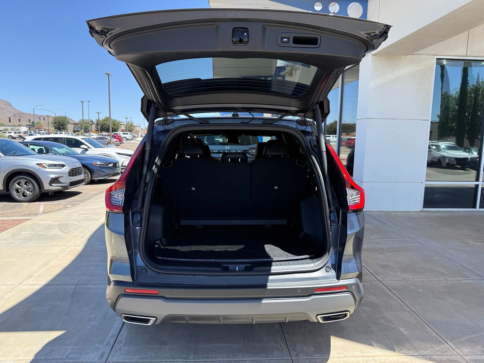 2025 Honda CR-V Sport-L - Photo 39