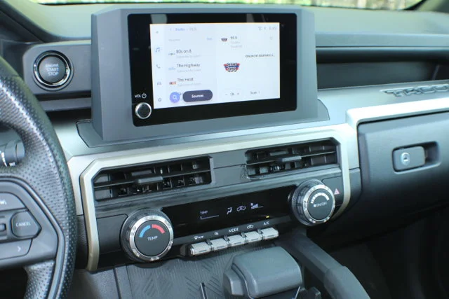 Used 2025 Underground Toyota SR5 image 9