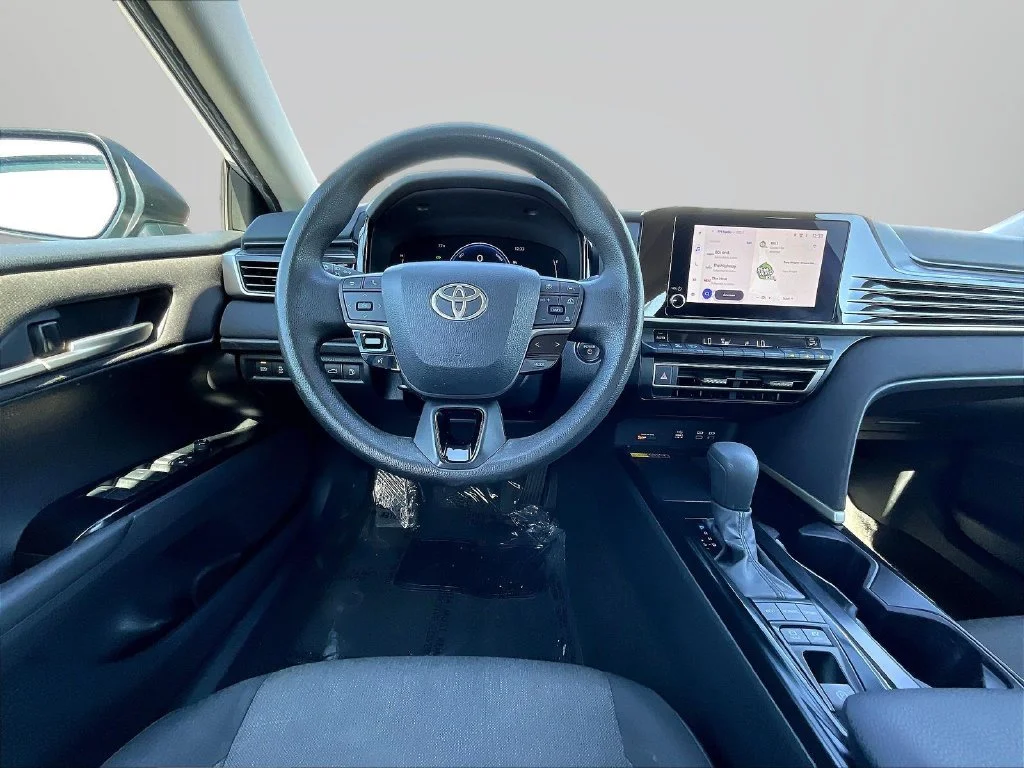 Used 2025 Silver Toyota LE image 8