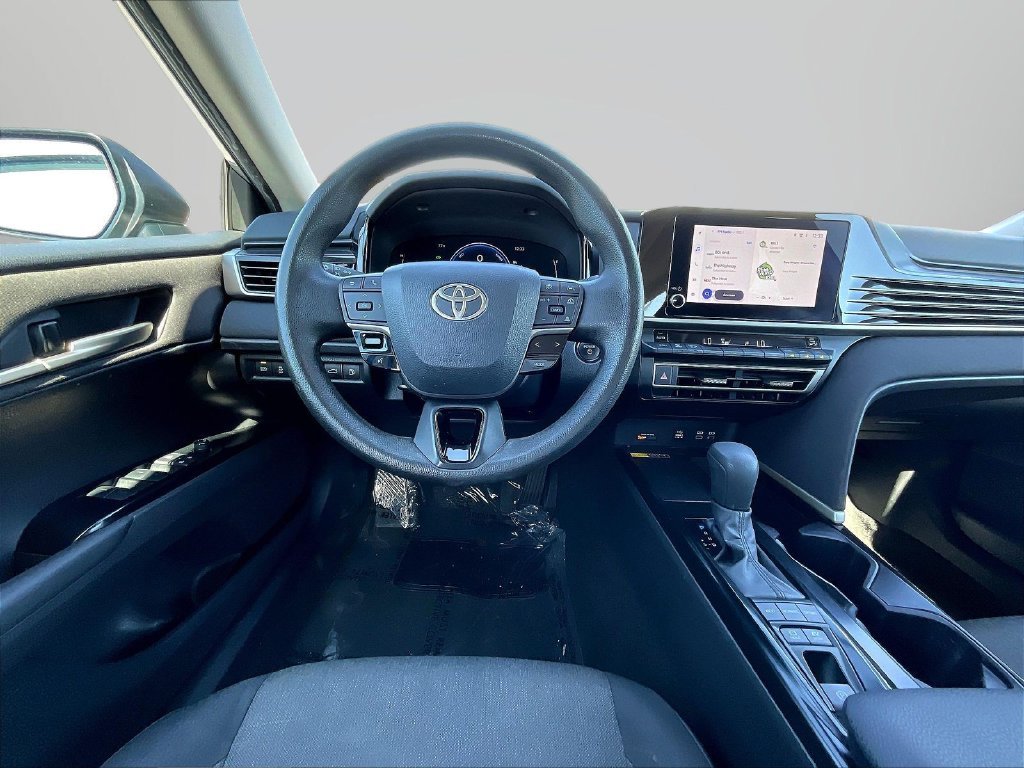 Used 2025 Silver Toyota LE image 8
