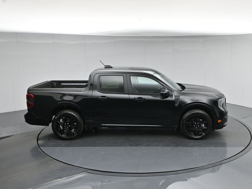 New 2025 Shadow Black Ford Lobo High image 40