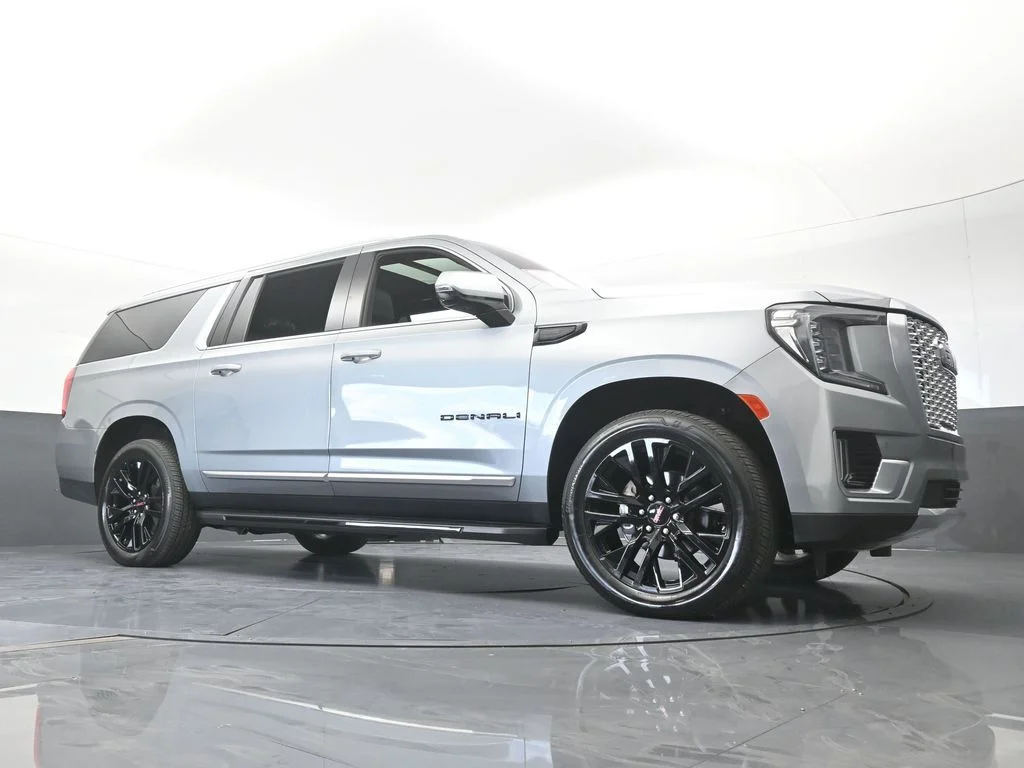 Used 2024 Sterling Metallic GMC Denali image 77