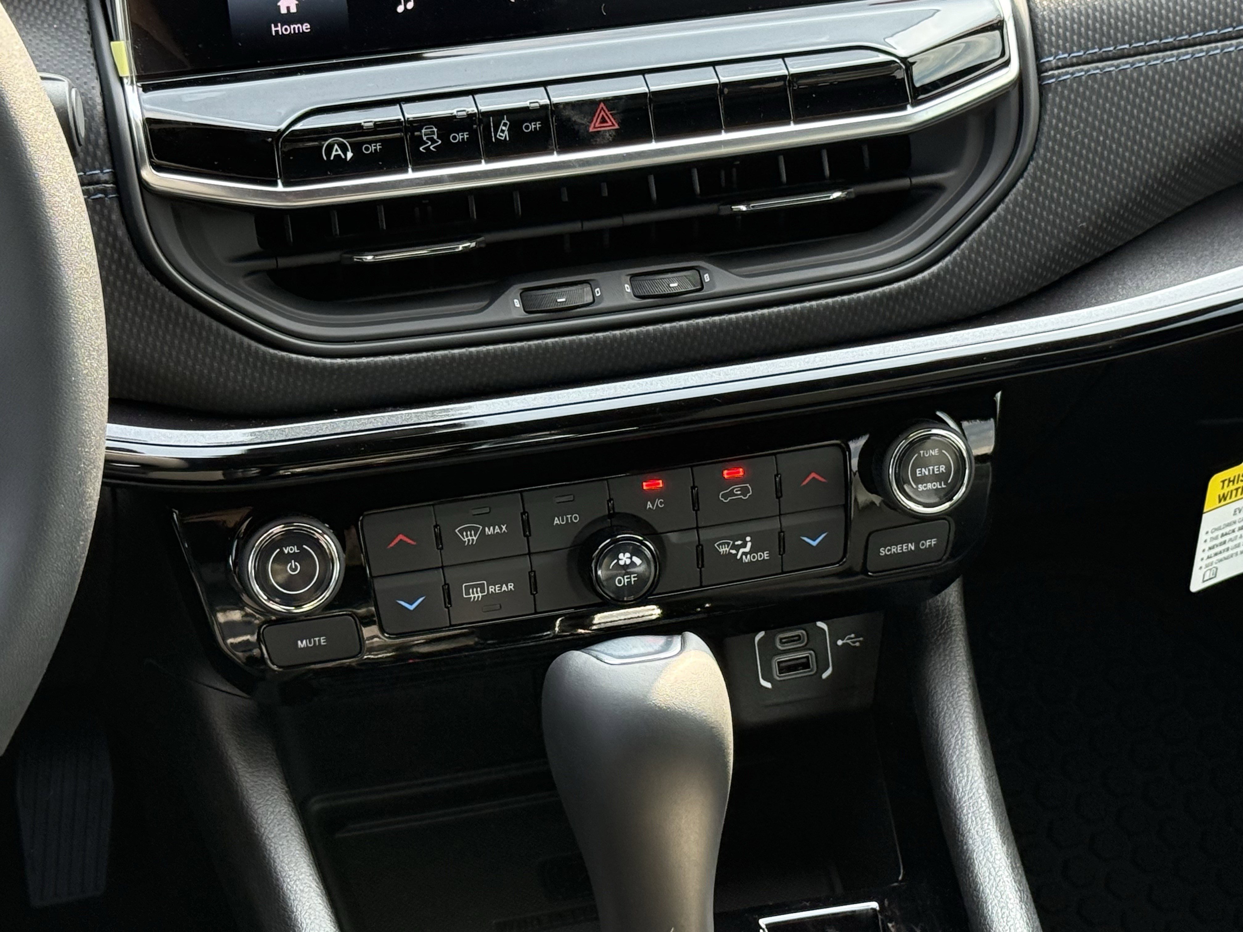 2026 Jeep Compass Altitude Special Edition - Photo 13