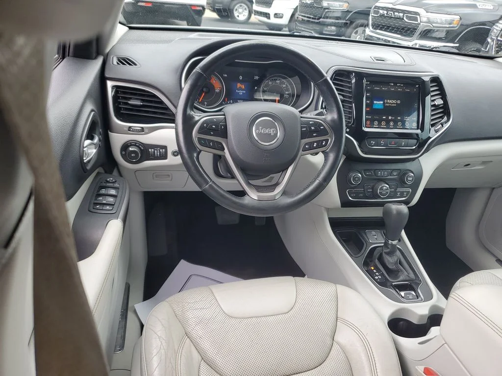 Certified Used 2019 White Jeep Limited image 10