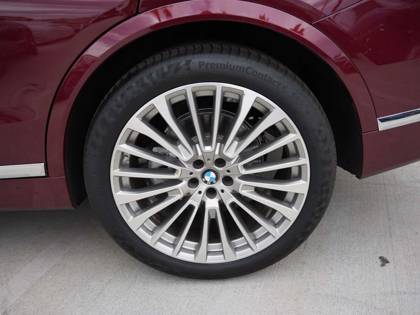 Used 2026 Aventurin Red Metallic BMW xDrive40i Sports Activity Vehicle image 6