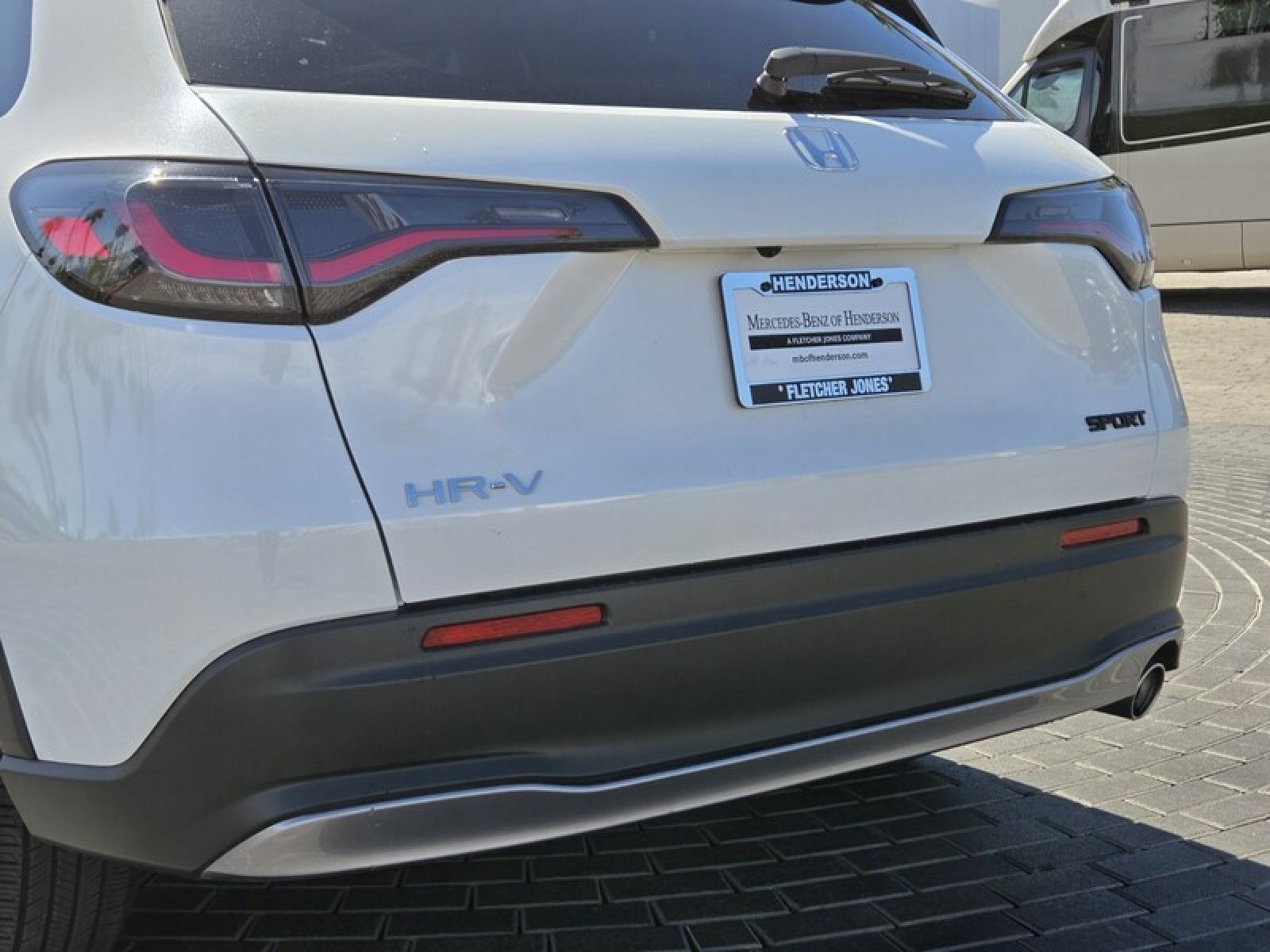 Used 2025 Platinum White Pearl Honda Sport image 4
