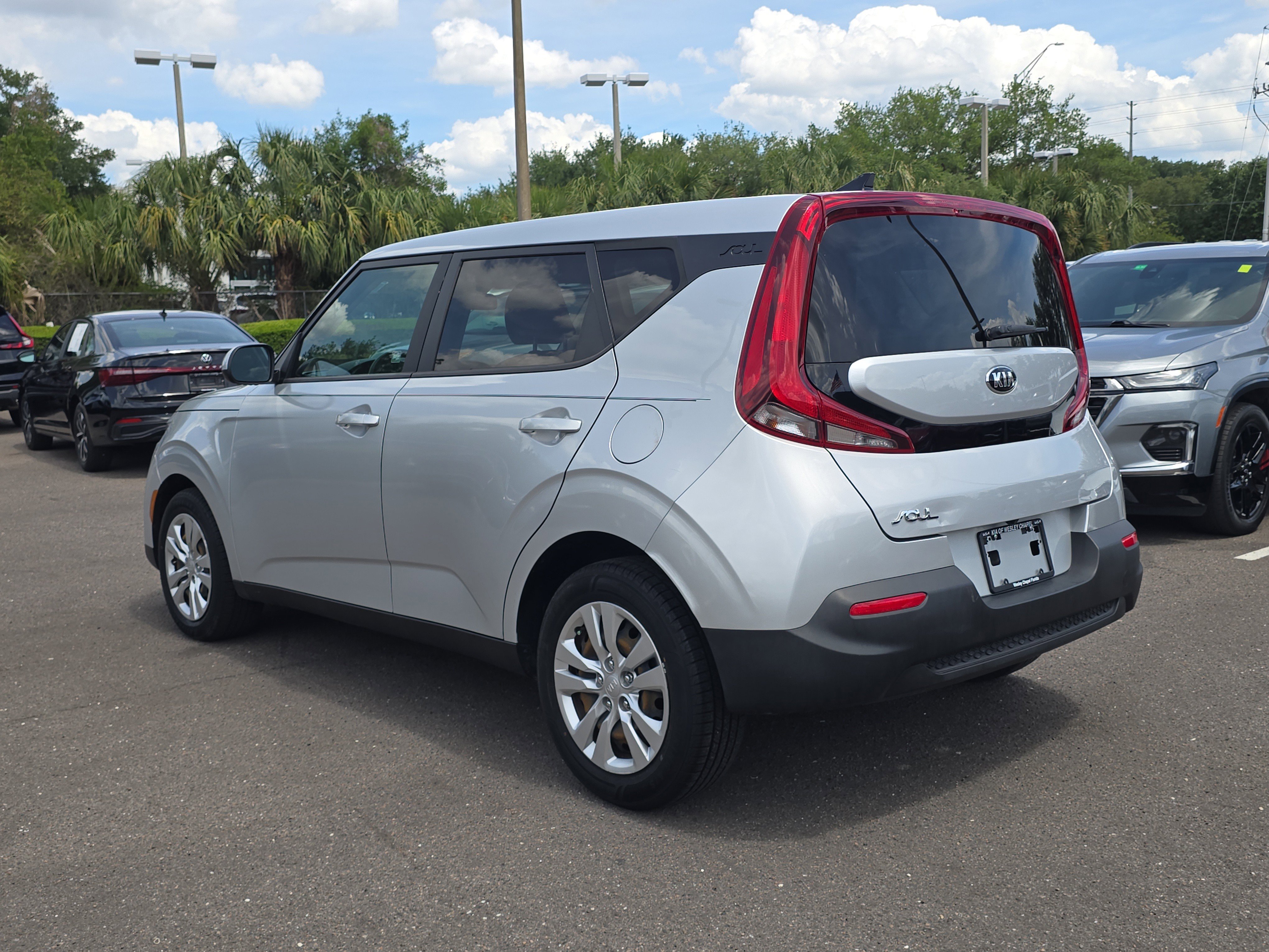 Certified Used 2021 Sparkling Silver Kia LX image 6