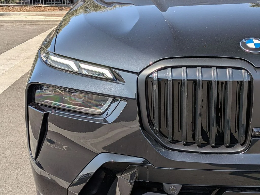 New 2026 Black BMW xDrive40i image 21