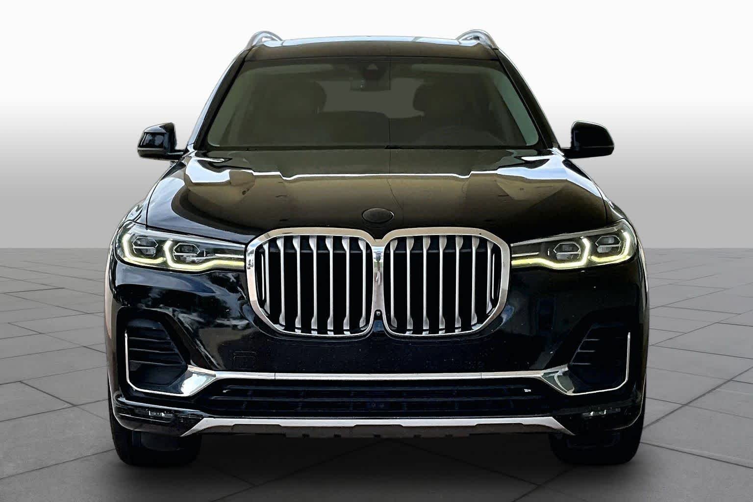 Used 2021 Jet Black BMW xDrive40i image 4