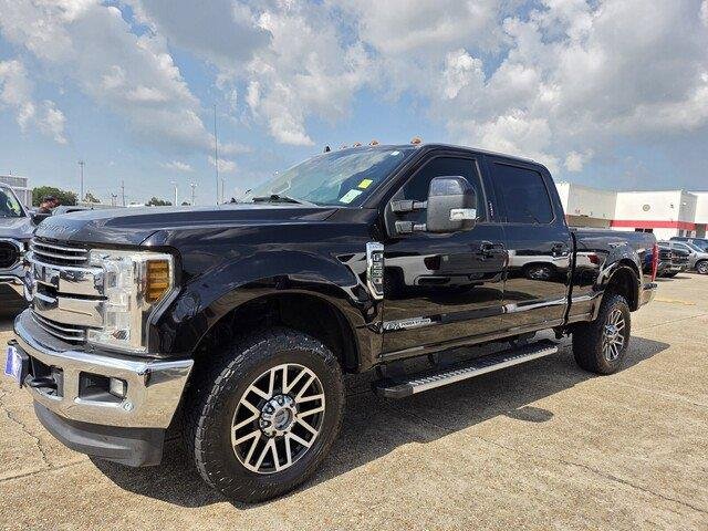 Used 2019 Agate Black Metallic Ford LARIAT image 9