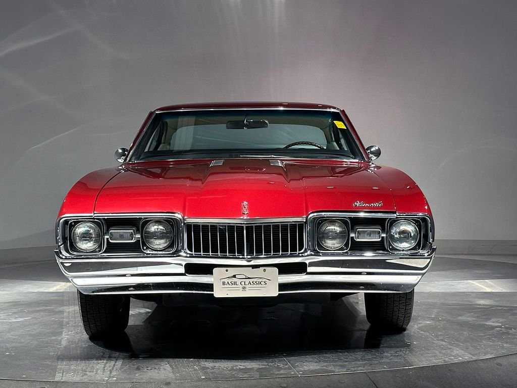 Used 1968 Red Oldsmobile Supreme image 3