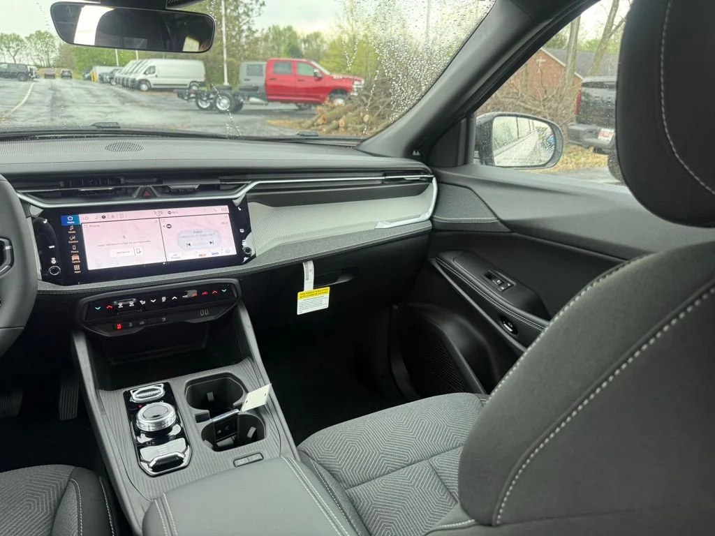 New 2026 Silver Jeep Laredo image 29