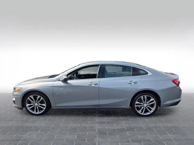 Used 2024 Sterling Gray Metallic Chevrolet 2LT image 4