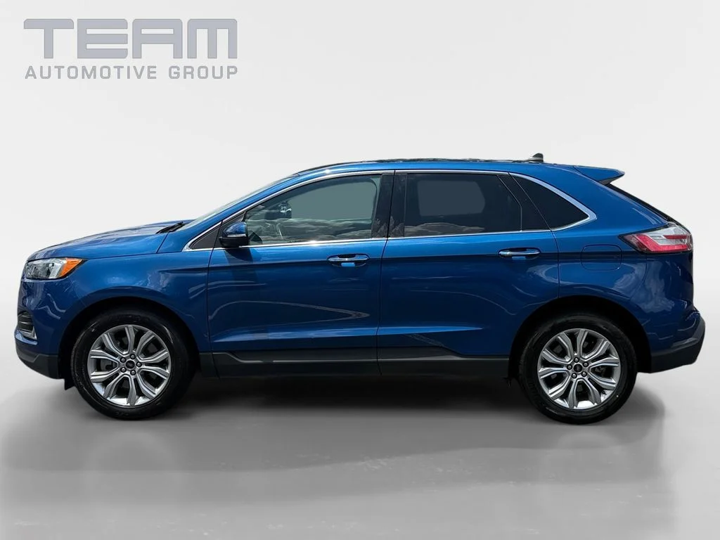 Used 2024 Blue Ford Titanium image 4