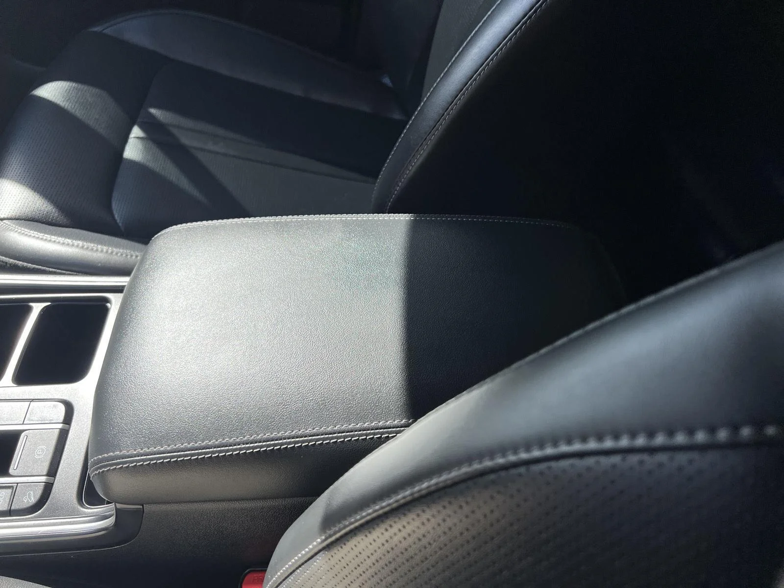 2024 Kia Sorento X-Line EX - Photo 29