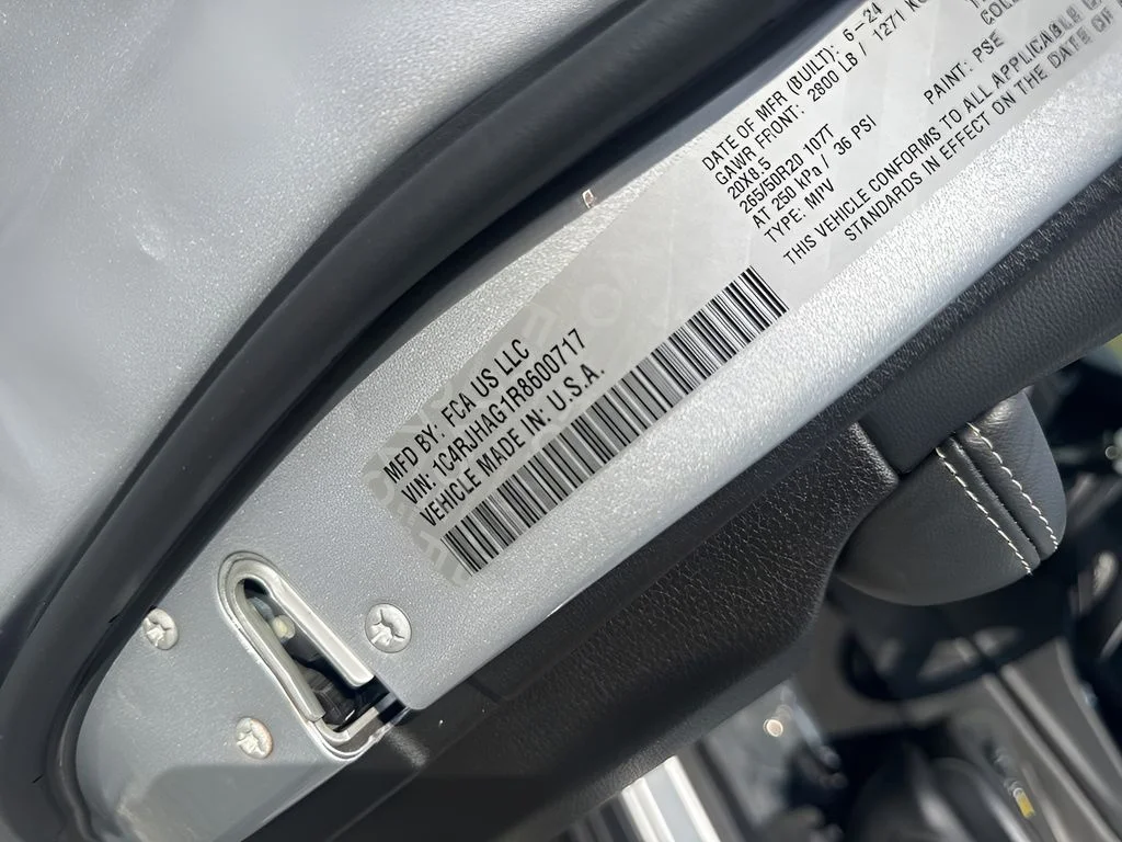 Used 2024 Silver Jeep Altitude X image 36
