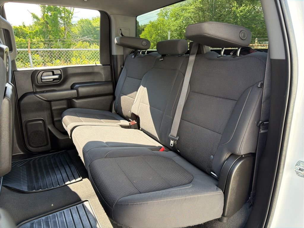 2021 Chevrolet Silverado 2500HD Custom - Photo 19