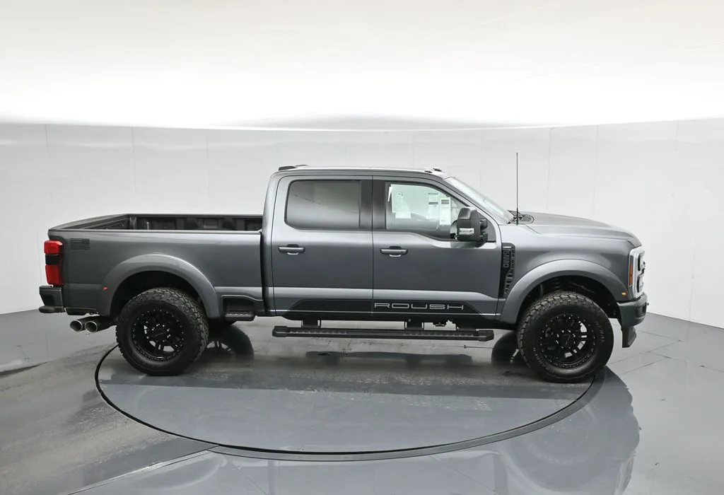 New 2026 Carbonized Gray Metallic Ford Lariat image 56