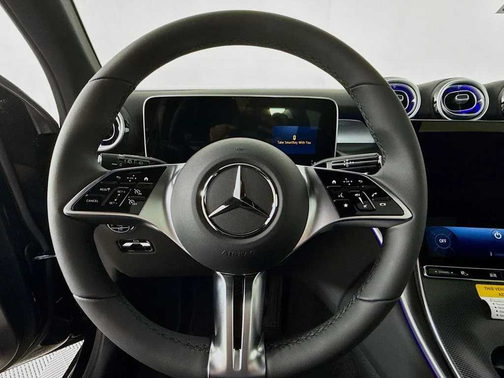 New 2026 Black Mercedes-Benz GLC 300 image 12