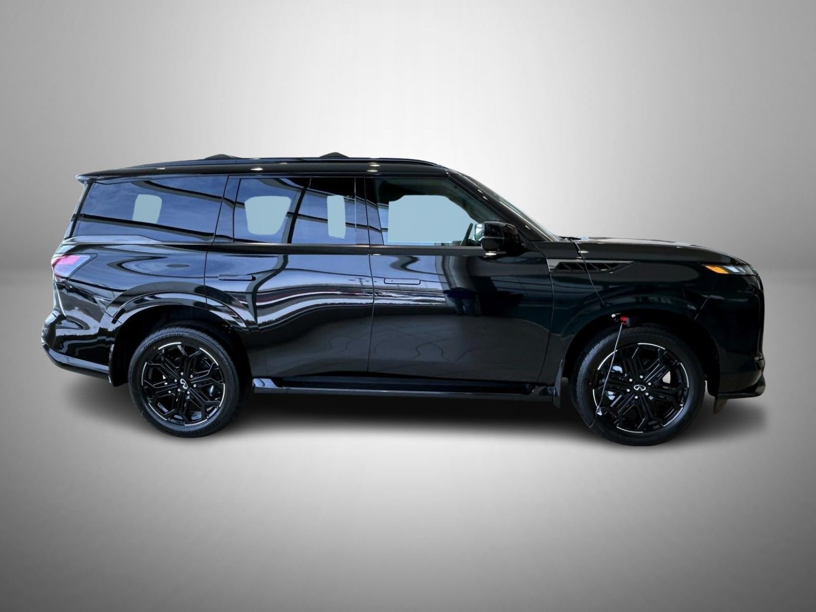 New 2026 MINERAL BLACK INFINITI Sport 4WD image 4