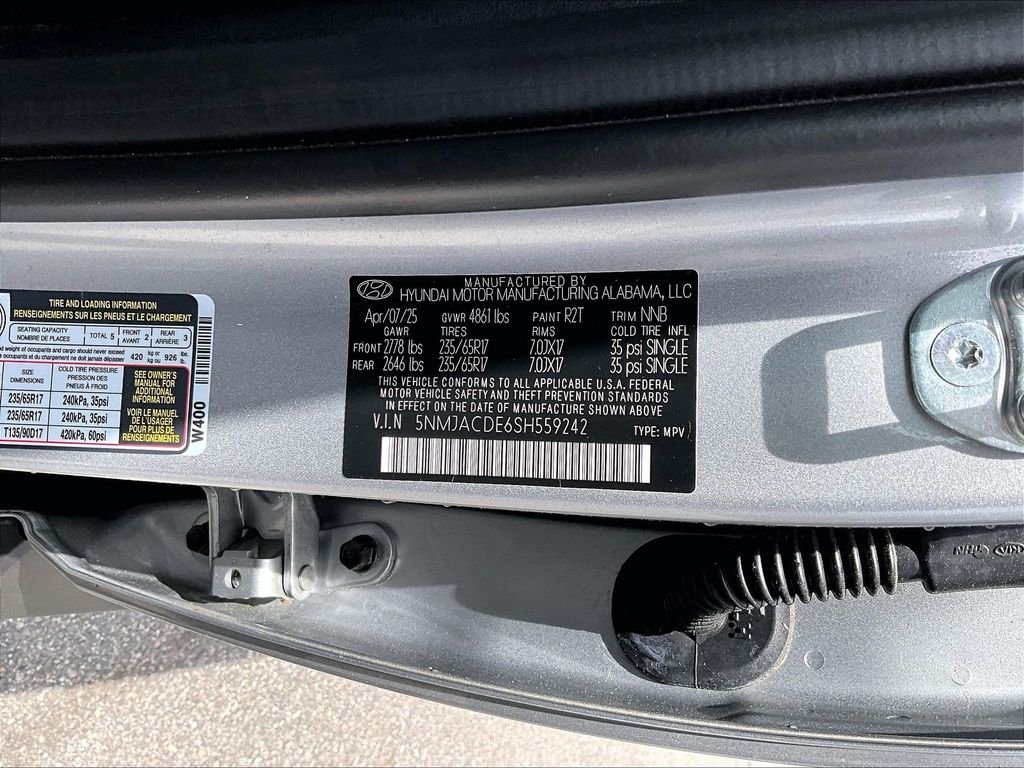 Used 2025 Shimmering Silver Hyundai SE image 35