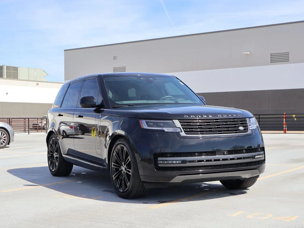 Certified Used 2024 Santorini Black Metallic Land Rover SE image 3