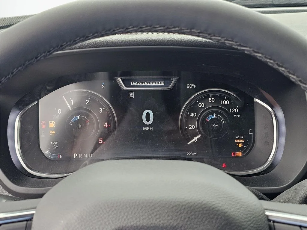 2026 RAM 3500 Laramie - Photo 23