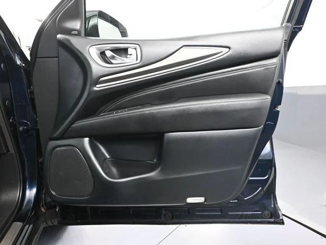 Used 2020 Blue INFINITI LUXE image 49