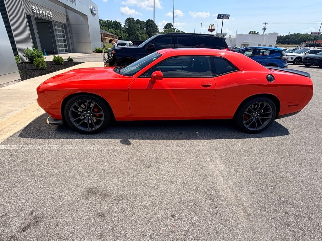 2023 Dodge Challenger GT Auto's photo