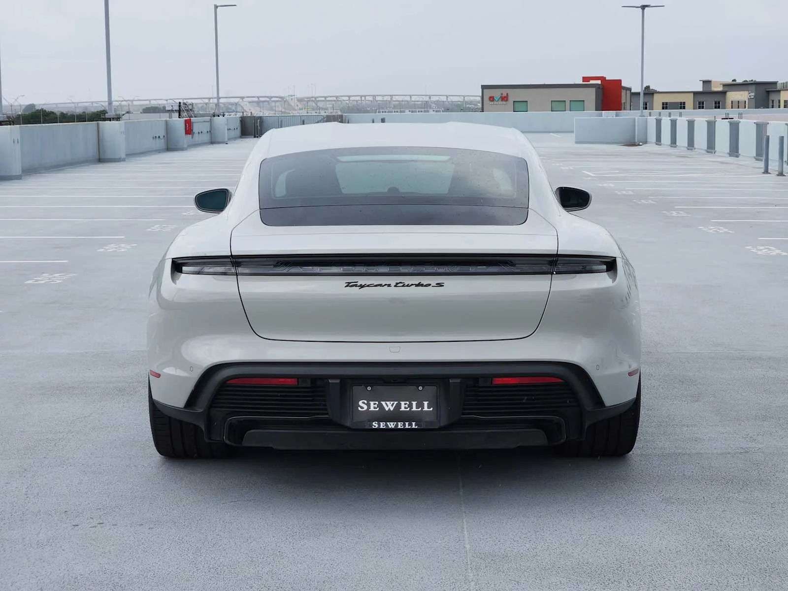 2021 Porsche Taycan Turbo S - Photo 6