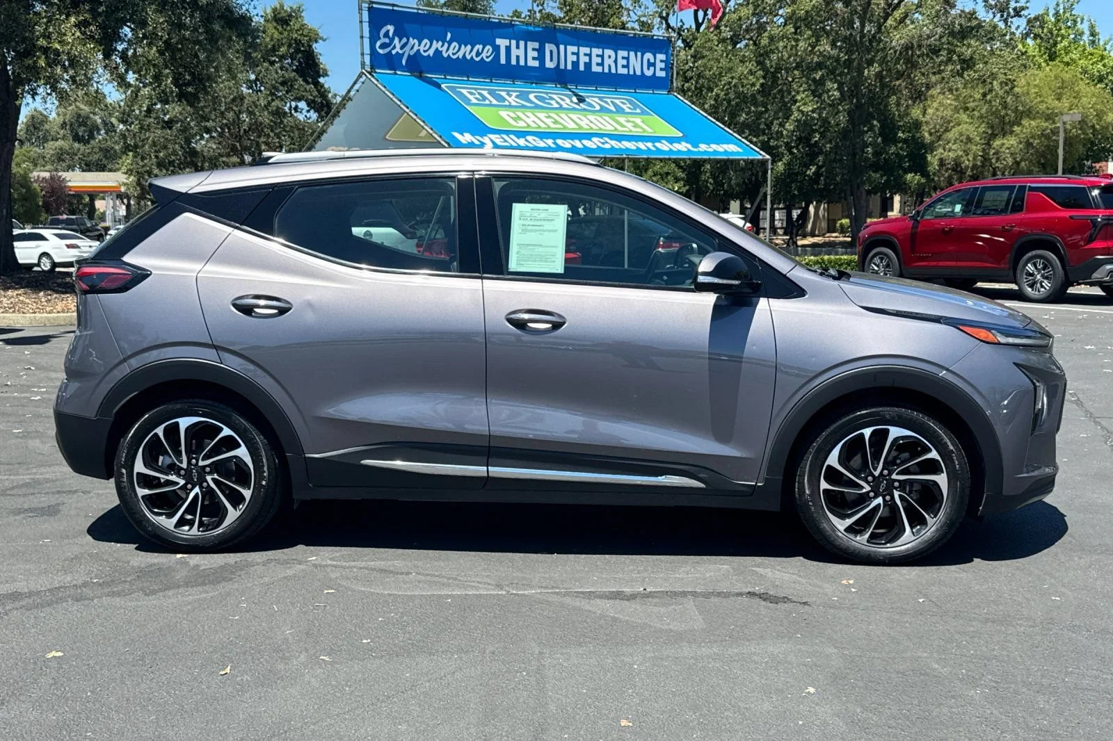 Used 2022 Chevrolet Bolt EUV Premier with VIN 1G1FZ6S02N4109889 for sale in Elk Grove, CA