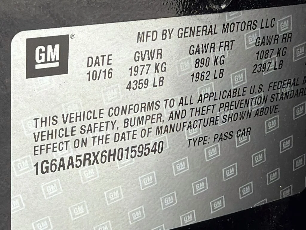 Used 2017 Black Cadillac 2.0L Turbo image 39