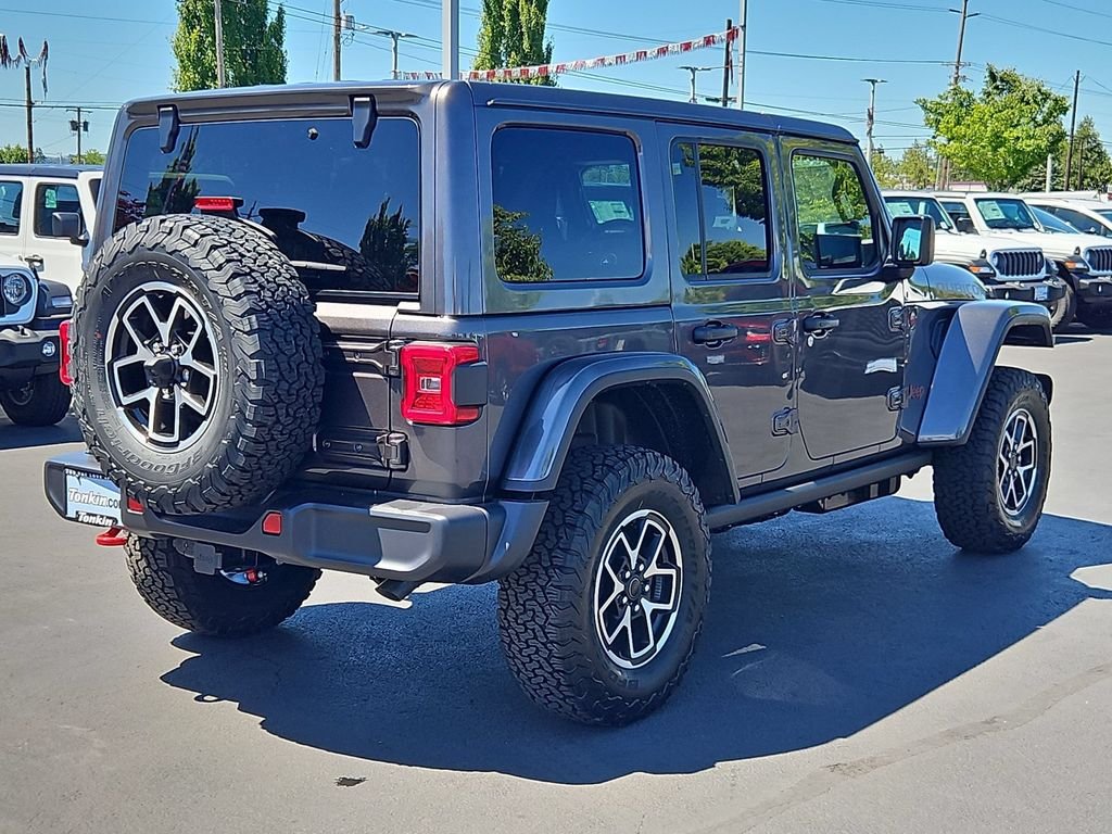 New 2026 Granite Crystal Metallic Clear-Coat Exterior Paint Jeep Rubicon image 6