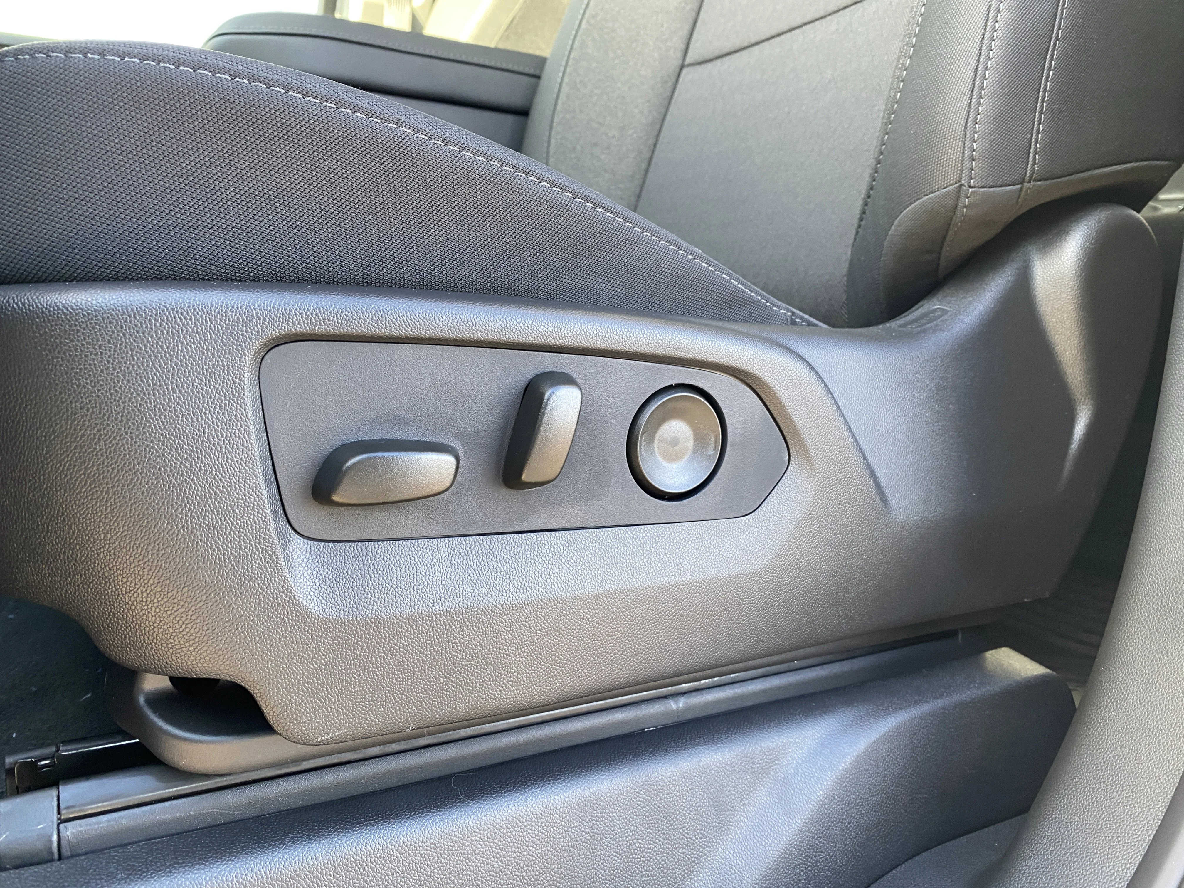 Certified Used 2026 White GMC Crew Cab Elevation image 25