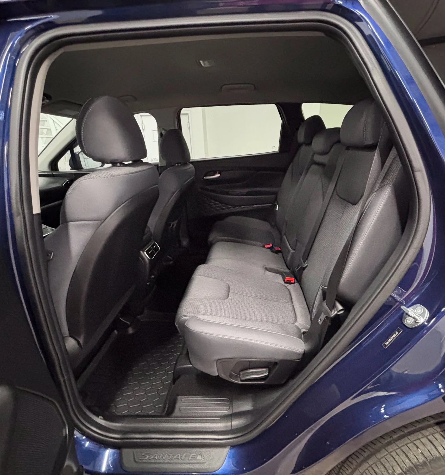Certified Used 2023 Blue Hyundai SE image 24