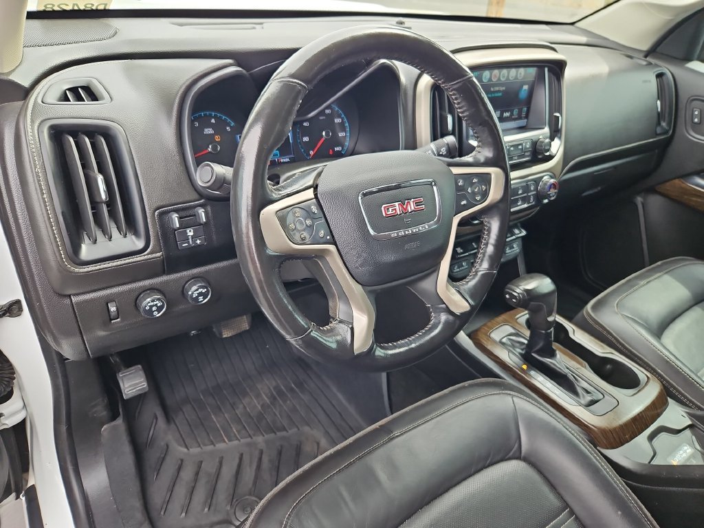 Used 2018 Summit White GMC Denali image 13