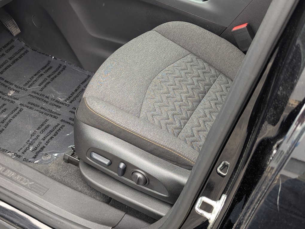 2024 Chevrolet Equinox LT - Photo 23
