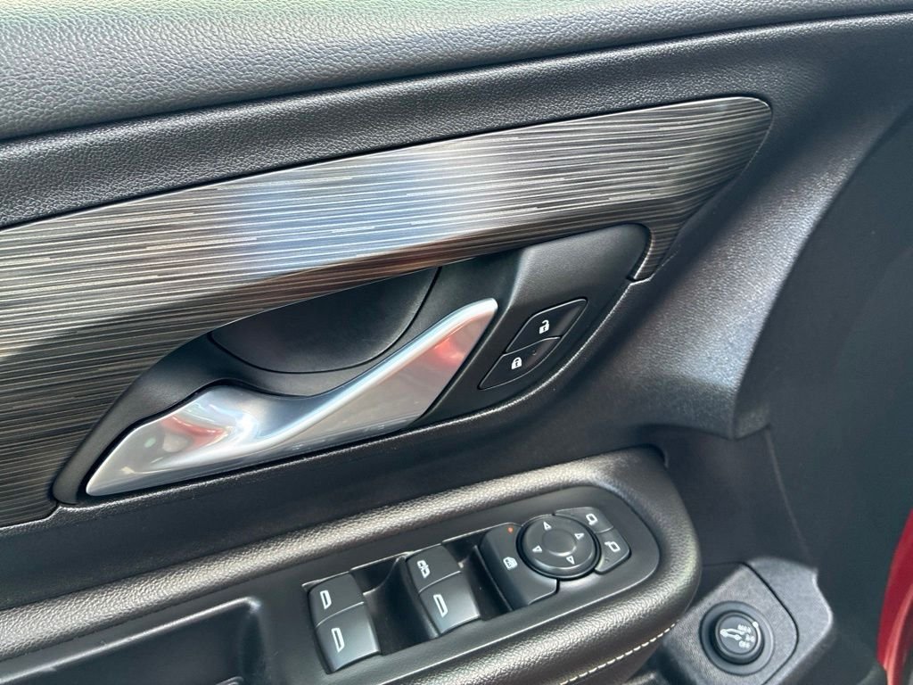 Used 2022 Red GMC SLE image 32