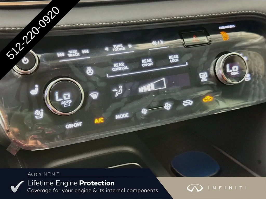 New 2027 White INFINITI LUXE image 19