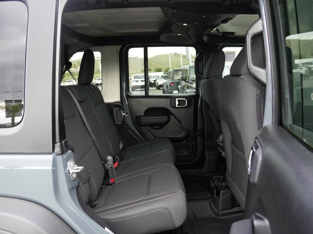 New 2026 Anvil Clear-Coat Exterior Paint Jeep Sport image 22