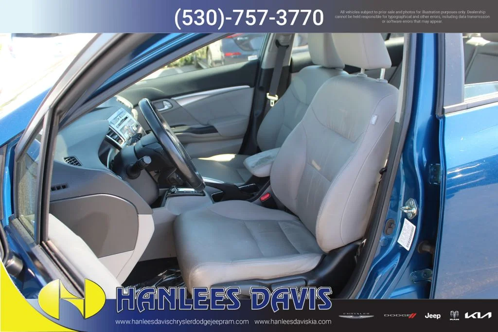 Used 2013 Blue Honda EX-L image 12