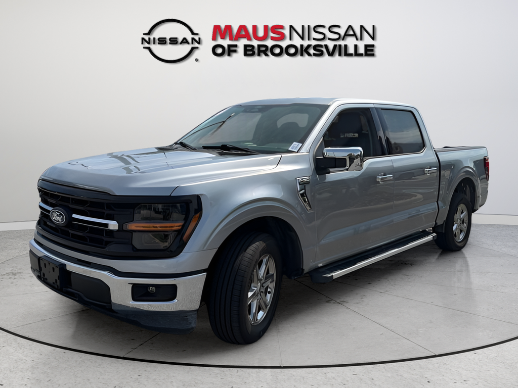 Used 2025 Silver Ford XLT image 3