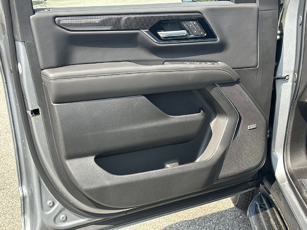 2026 GMC Yukon Elevation - Photo 10