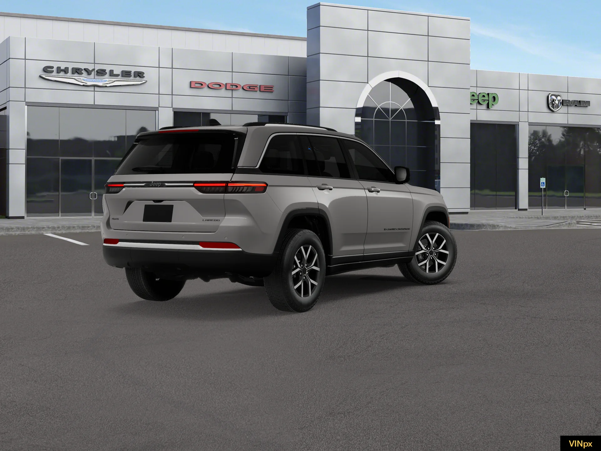 New 2027 Sting-Gray Clearcoat Jeep Laredo X image 7