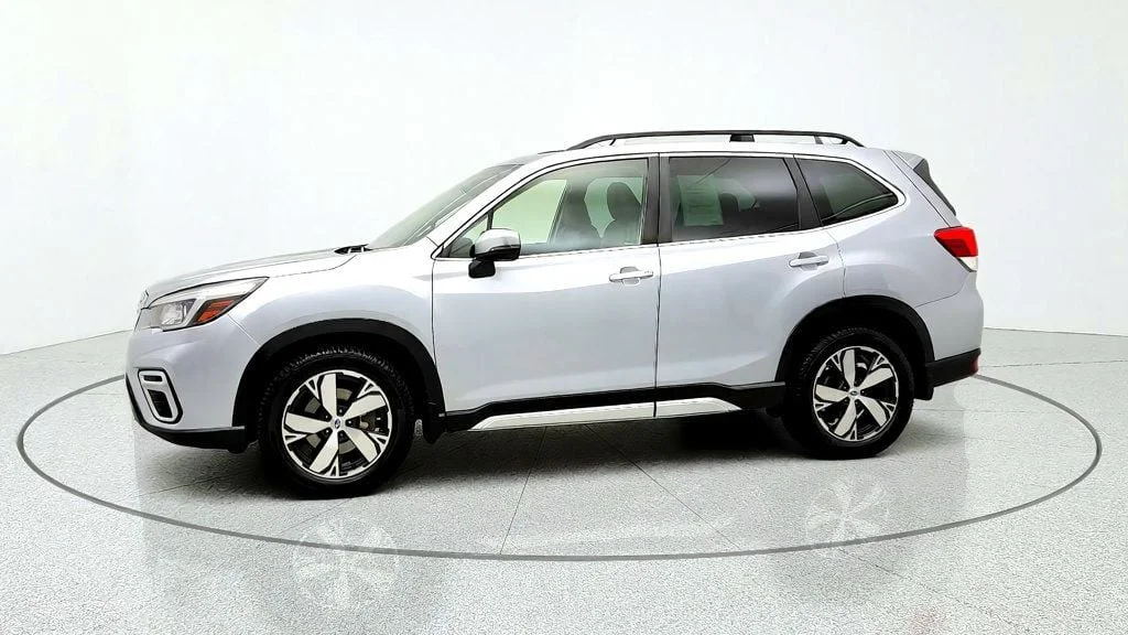 Used 2020 Ice Silver Metallic Subaru Touring CVT image 8