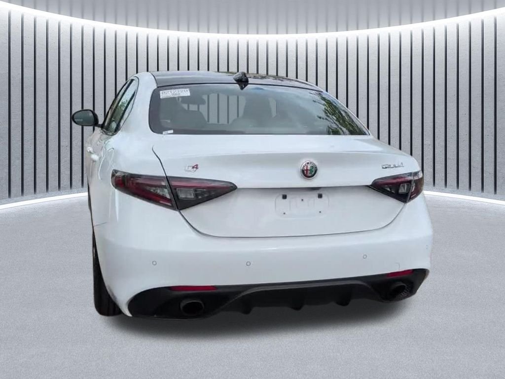 Used 2024 White Alfa Romeo Veloce image 13