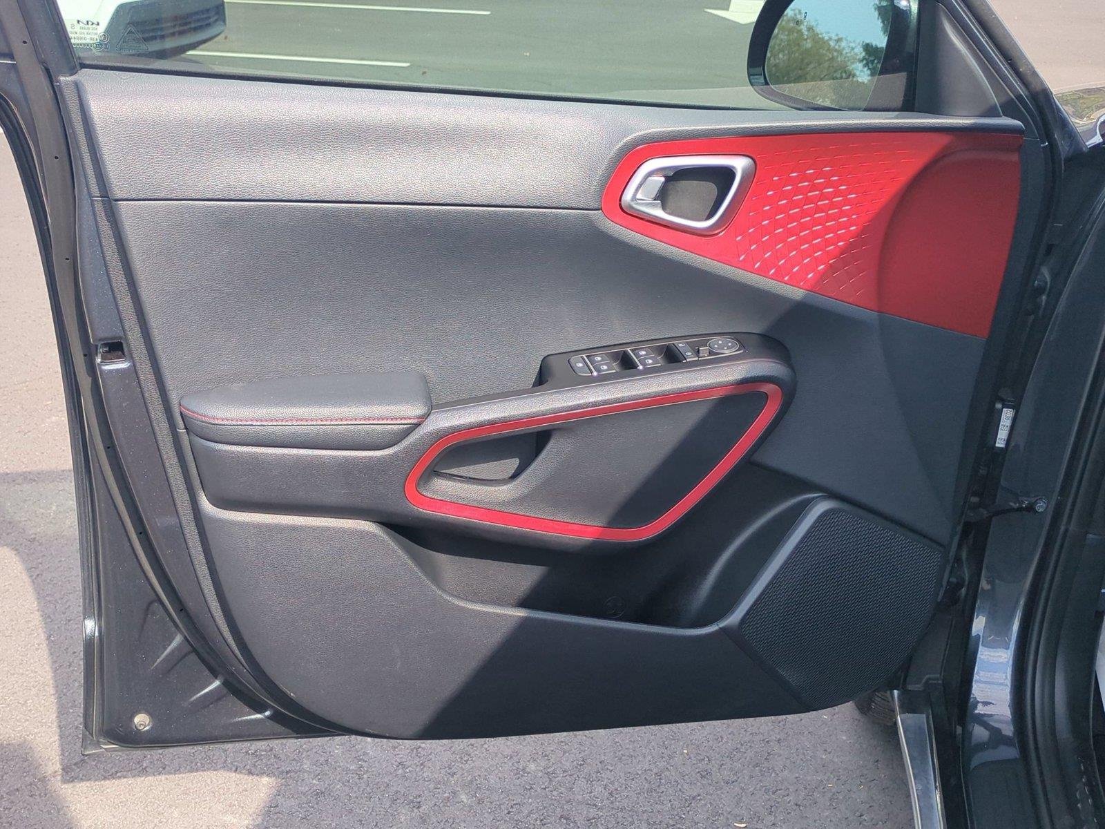 Used 2025 Gravity Gray Kia GT-Line image 14