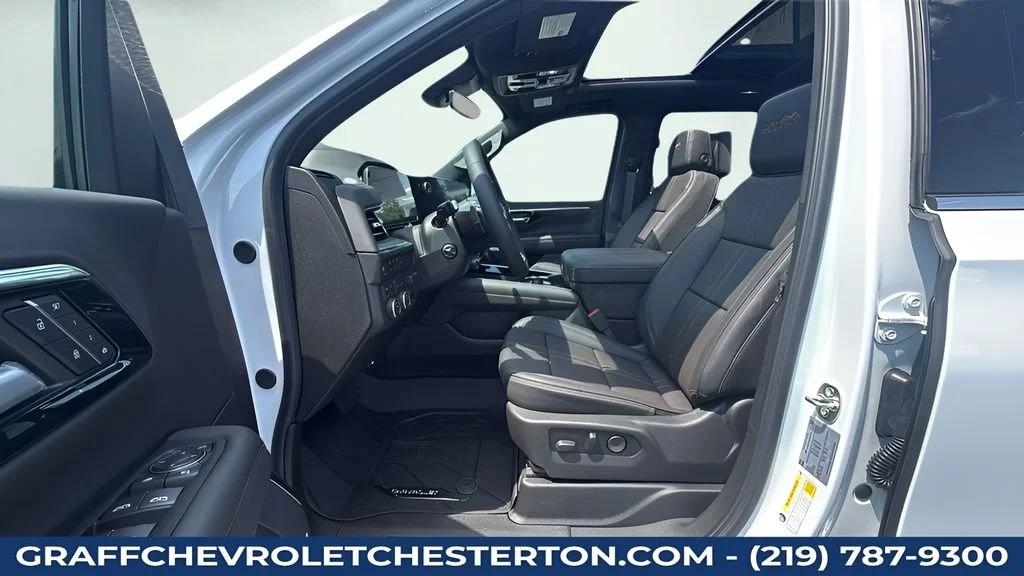 New 2026 Polar White Tricoat Chevrolet High Country image 21