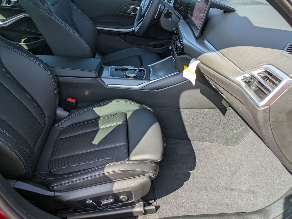 2025 BMW 3 Series 330i - Photo 22