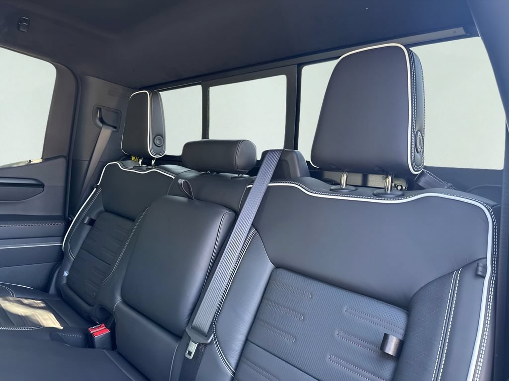 New 2026 Sterling Metallic GMC AT4X image 23